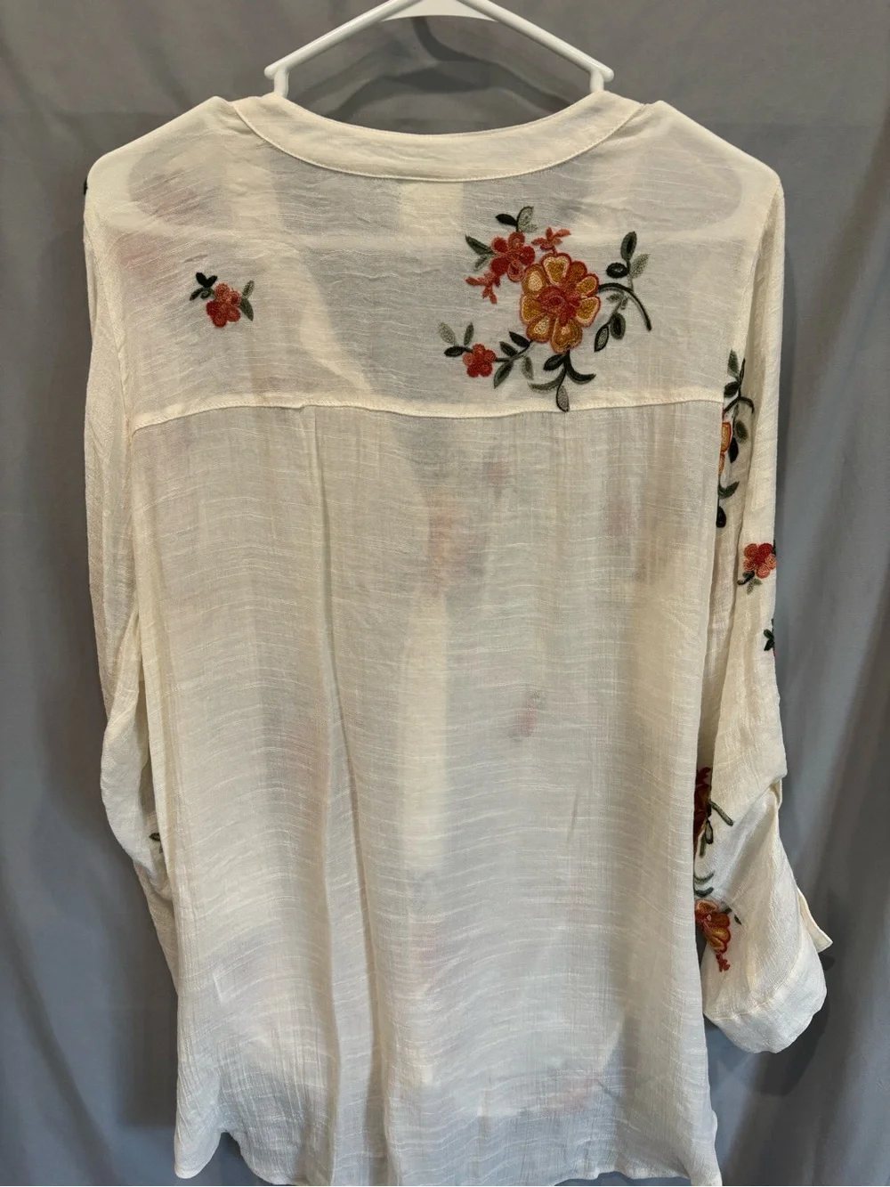 fig and flower White Blouse with Orange Floral Embroidery - Picture 5 of 5
